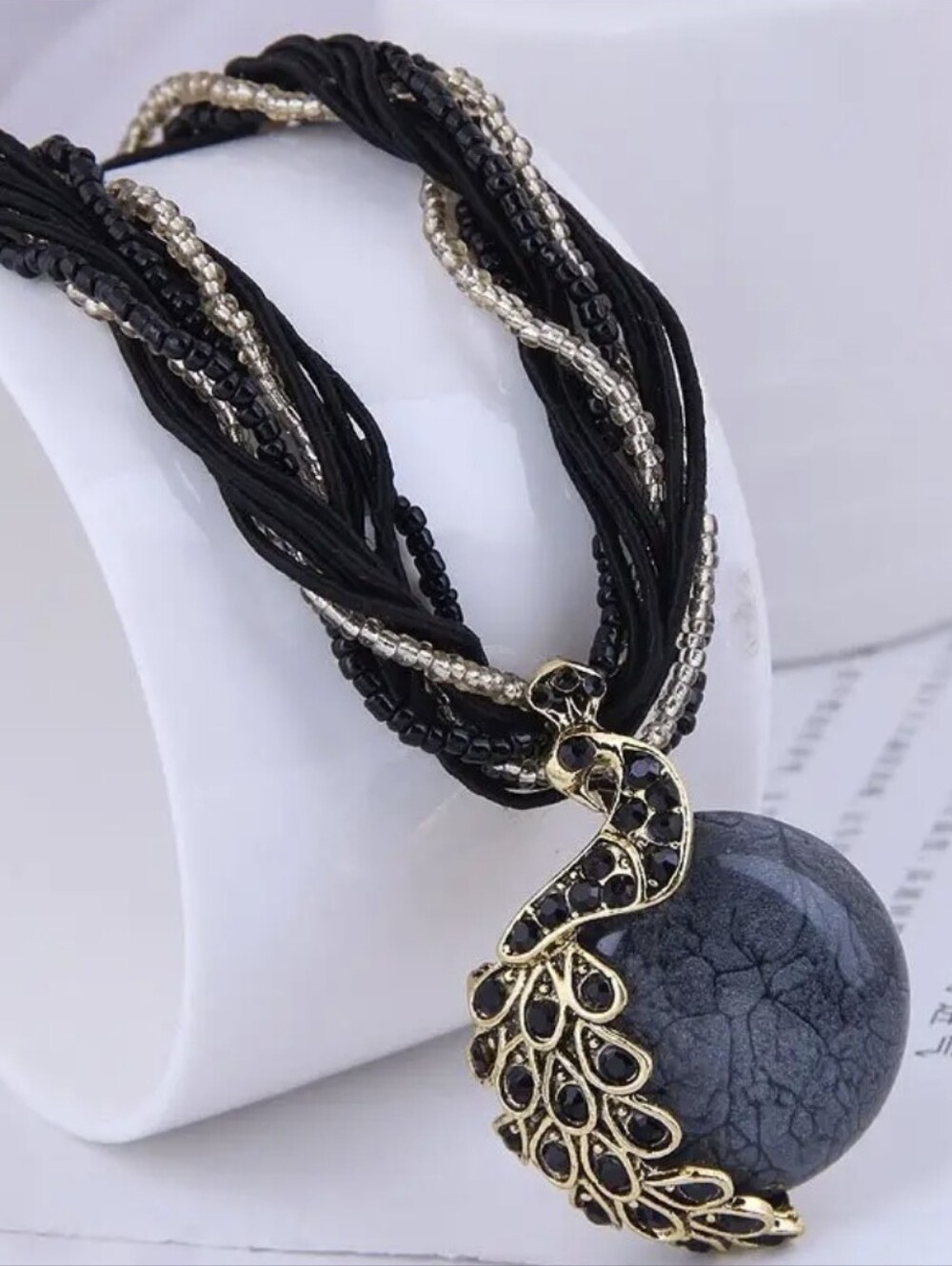 Bohemian Peacock Woven Black Cracked Stone Pendant Necklace